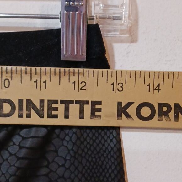 Free People black snake print Leggings size XS - Picture 8 of 9